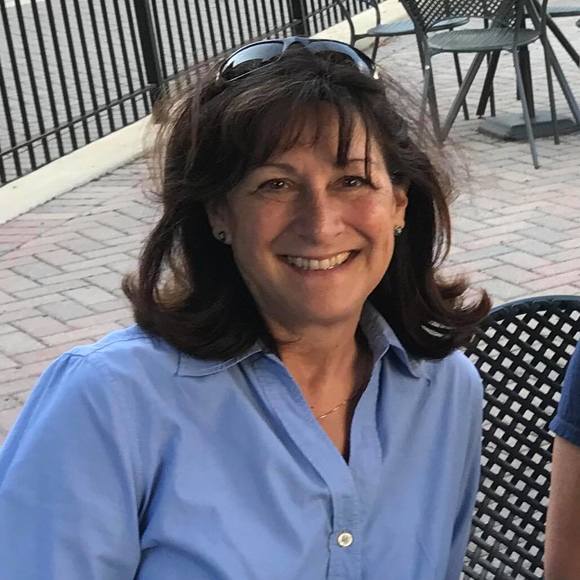 Meet your Posher, Gina - Picture 1 of 1